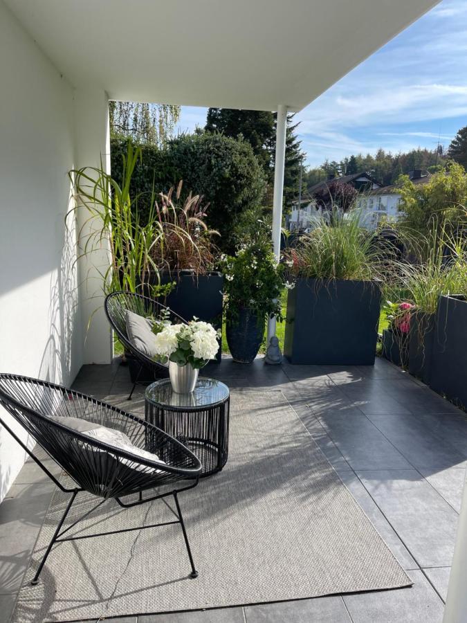 Gemuetliche Villa Am Waldrand In Taunusstein Eksteriør billede