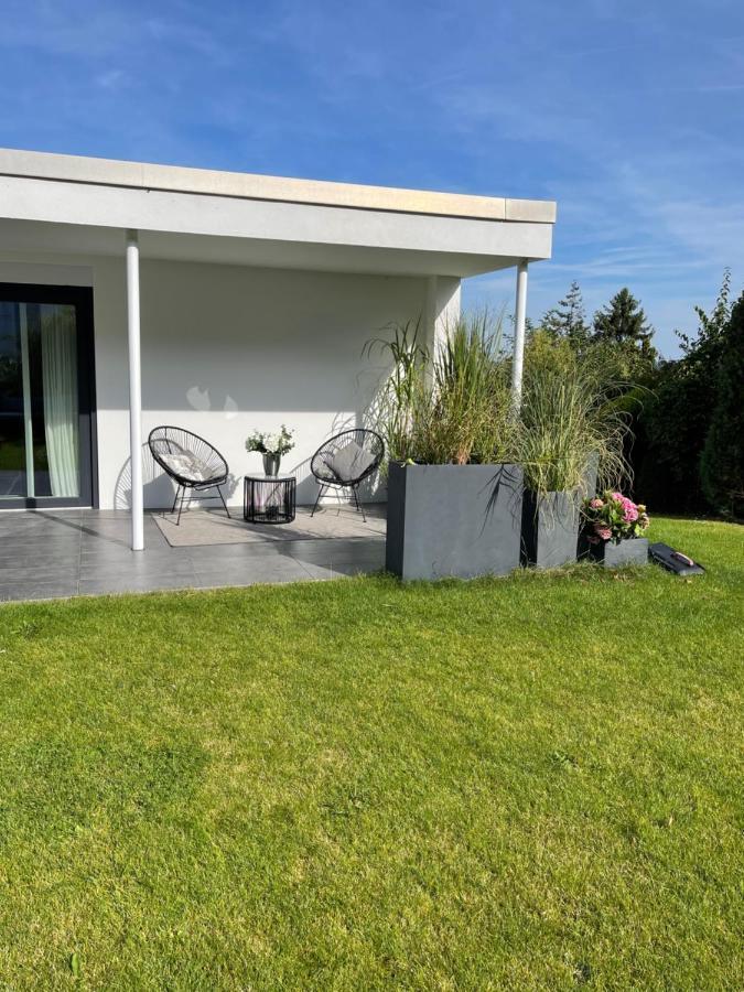 Gemuetliche Villa Am Waldrand In Taunusstein Eksteriør billede